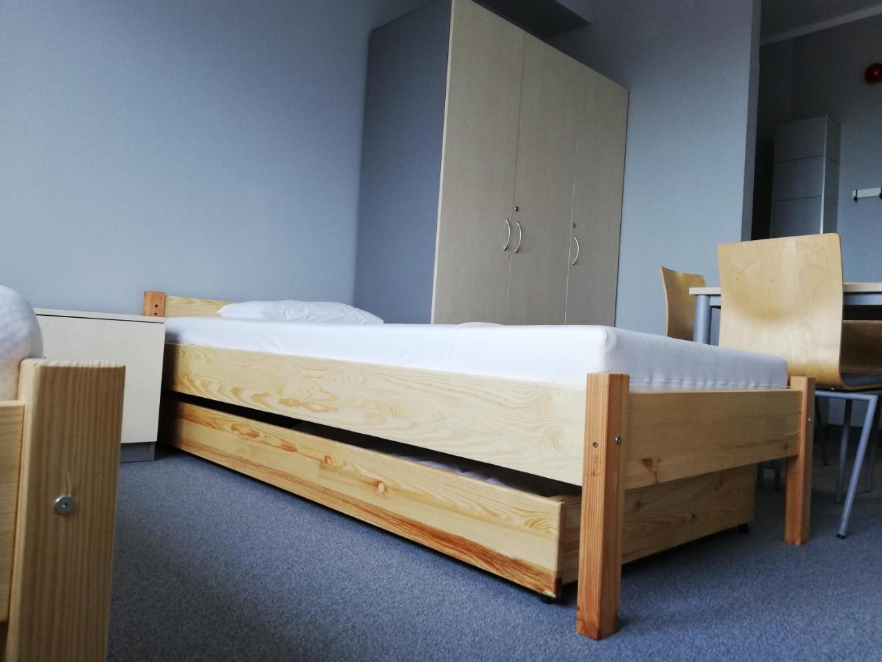 Hostel Guido Забже Экстерьер фото